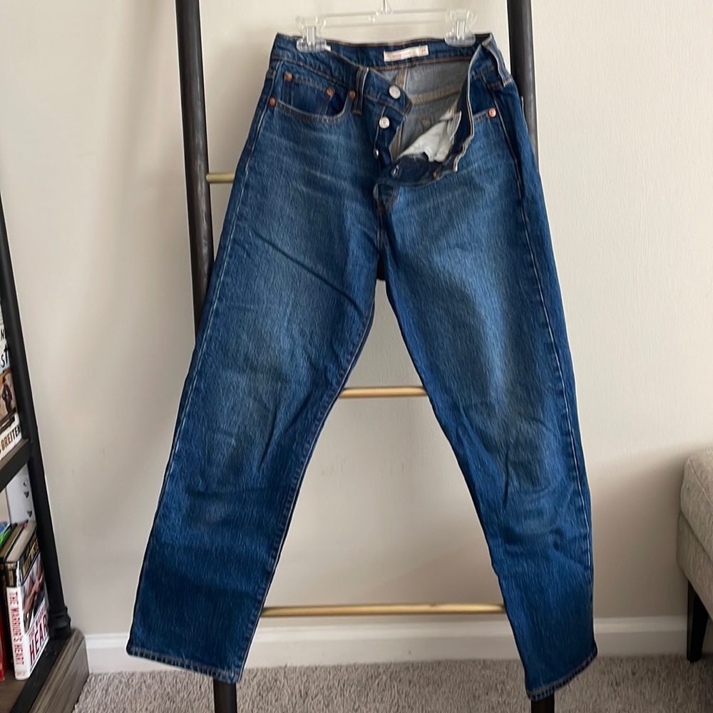 Straight Leg Size 27 Levi Jeans